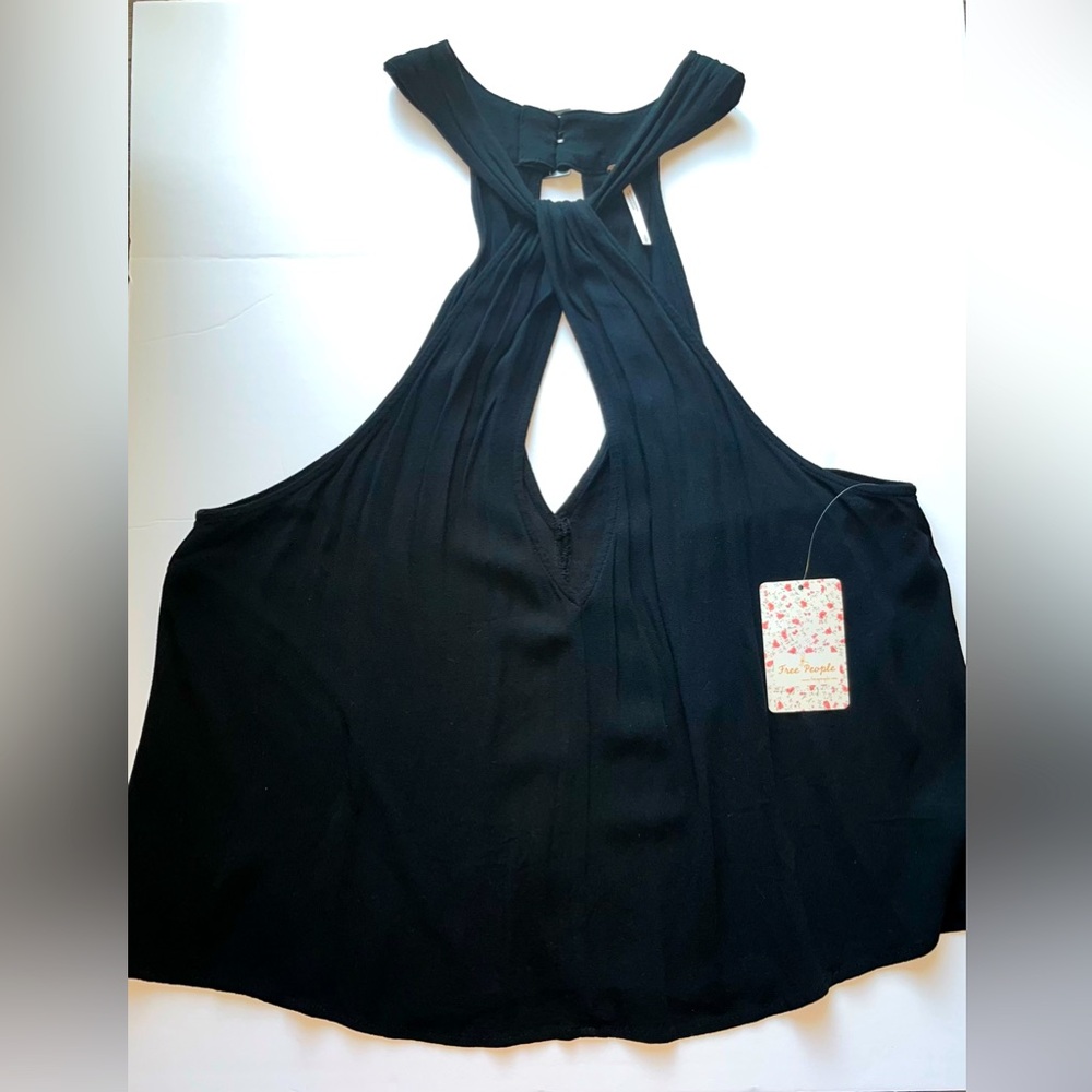 Free People Top Twist and Shout Keyhole Halter Top Size Small Black With Buckle